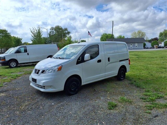 2021 NISSAN NV200