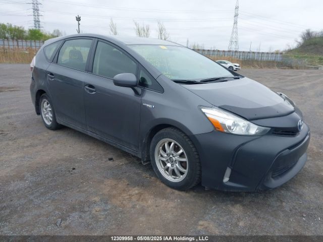 Toyota Prius V
