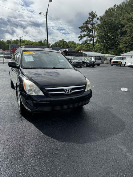 Hyundai Entourage