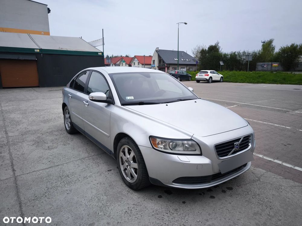 Volvo S40
