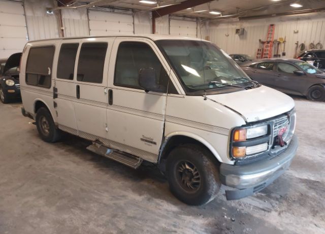 GMC Savana