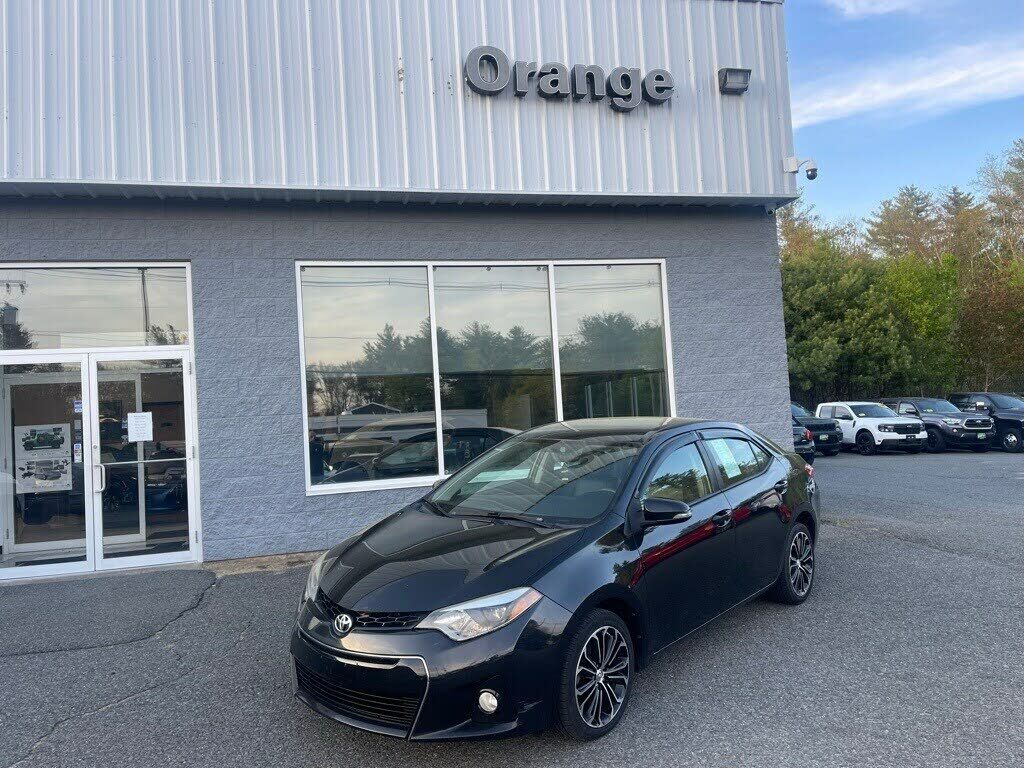 2014 TOYOTA Corolla