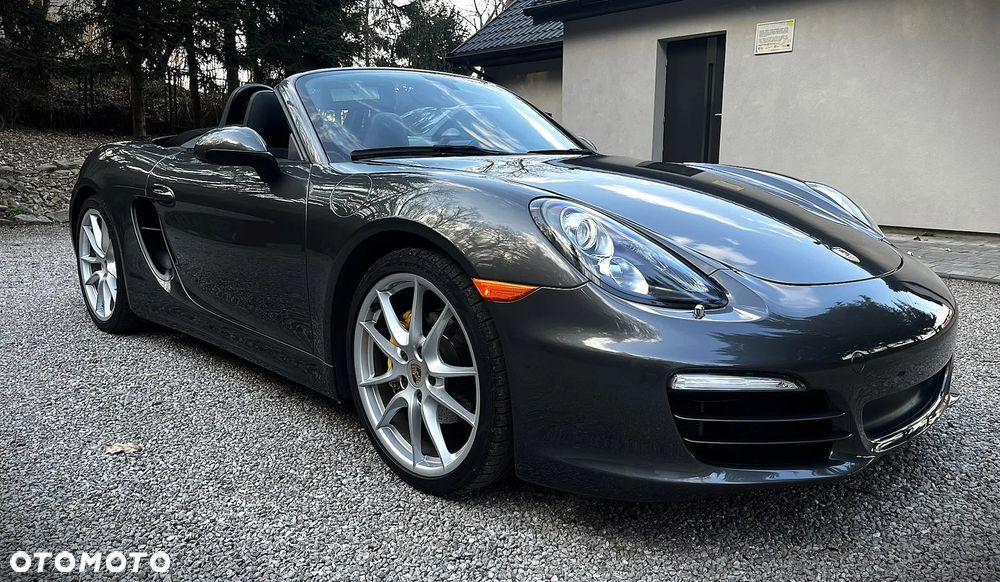 PORSCHE