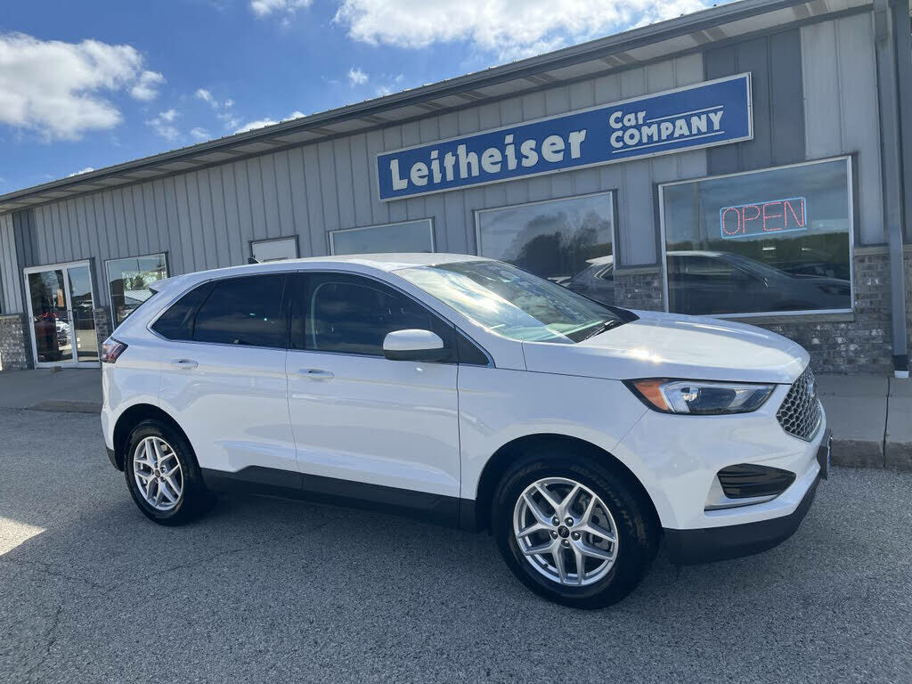 2024 FORD Edge