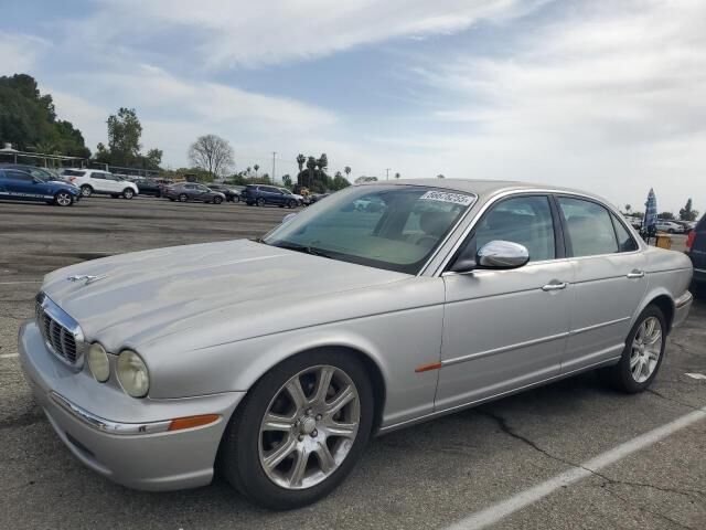 Jaguar Vanden Plas