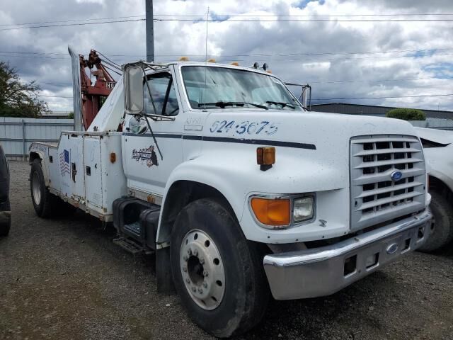 Ford F-800