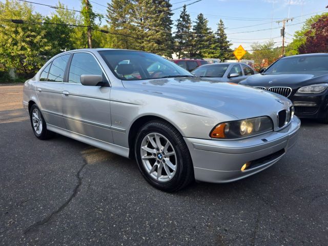 BMW 525iA