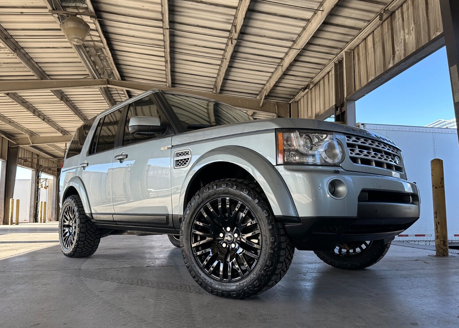 Land Rover LR4