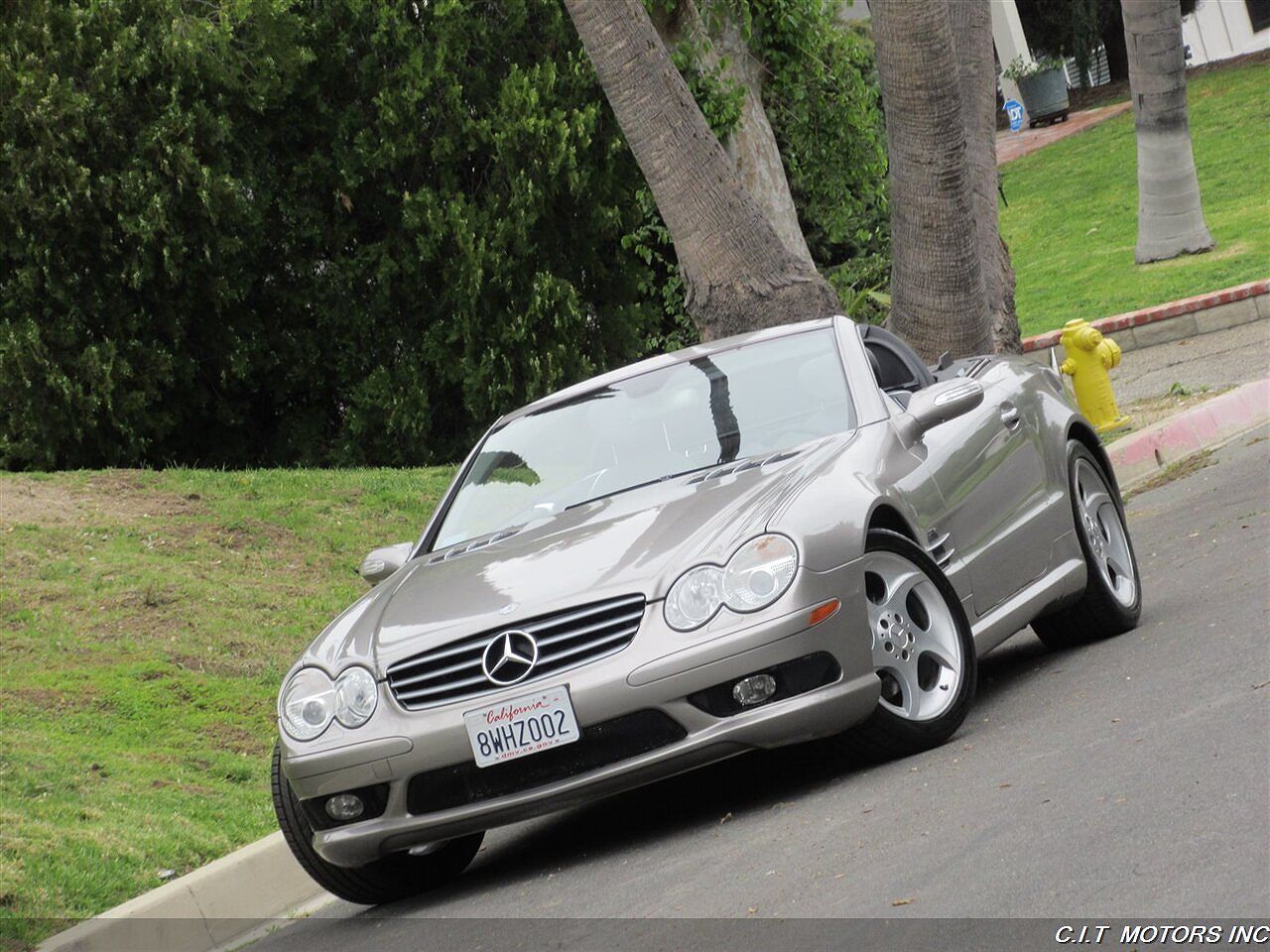 2005 MERCEDES-BENZ SL-Class