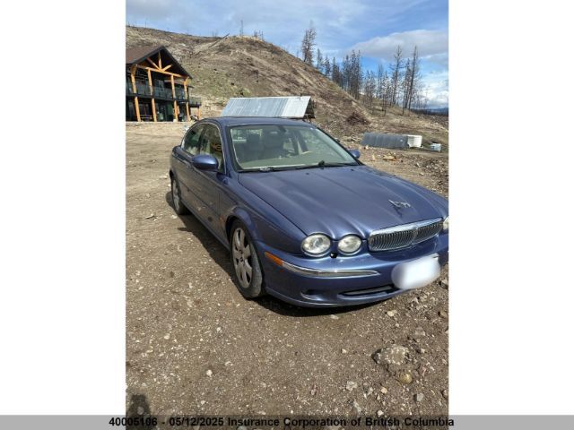 Jaguar X-Type