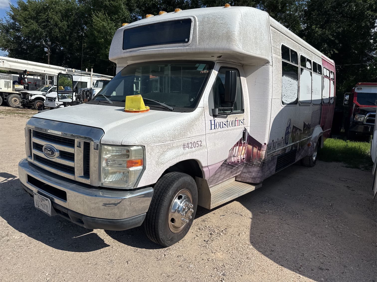 Ford E-450