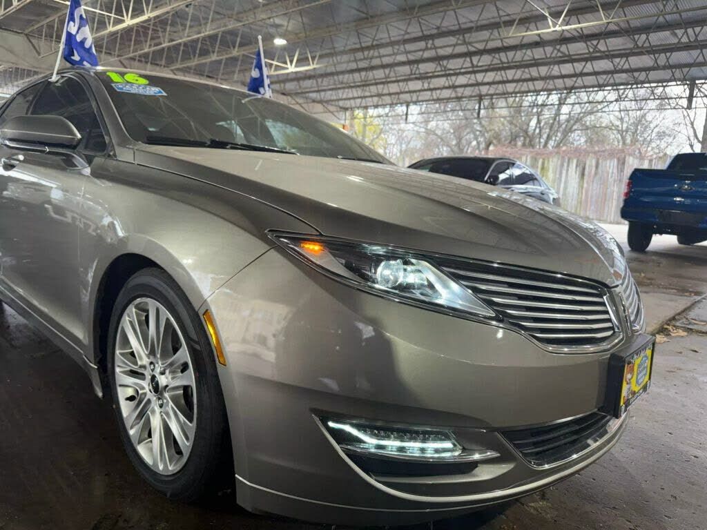 2016 LINCOLN MKZ