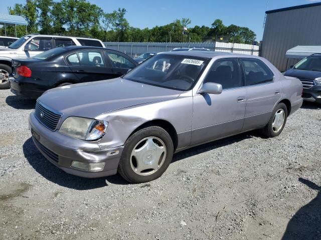 Lexus LS