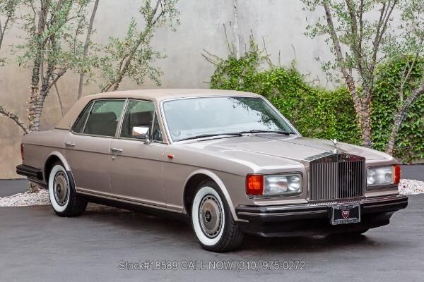 Rolls-Royce Silver Spur