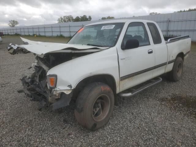 Toyota T100