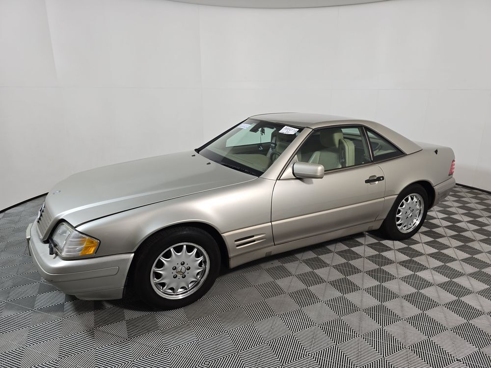 Mercedes-Benz SL-Class