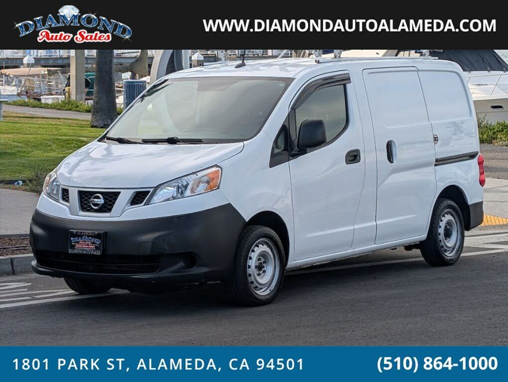Nissan NV200