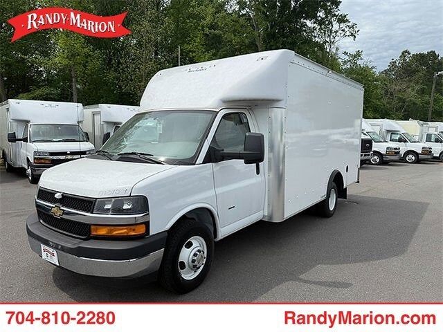 2022 CHEVROLET Express
