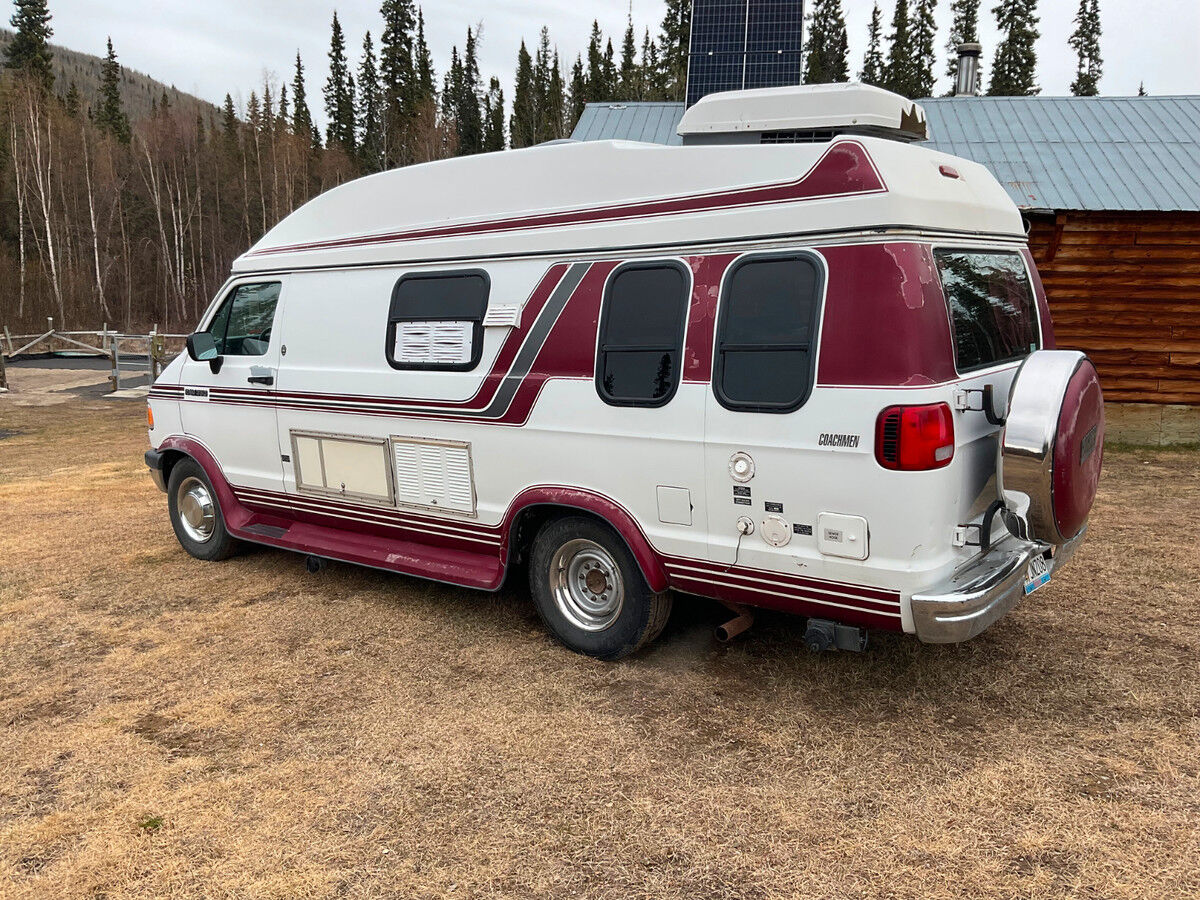 Dodge Ram Van