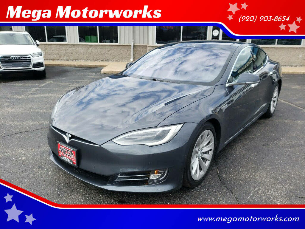 2016 TESLA Model S