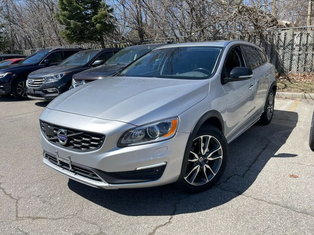 Volvo V60CC