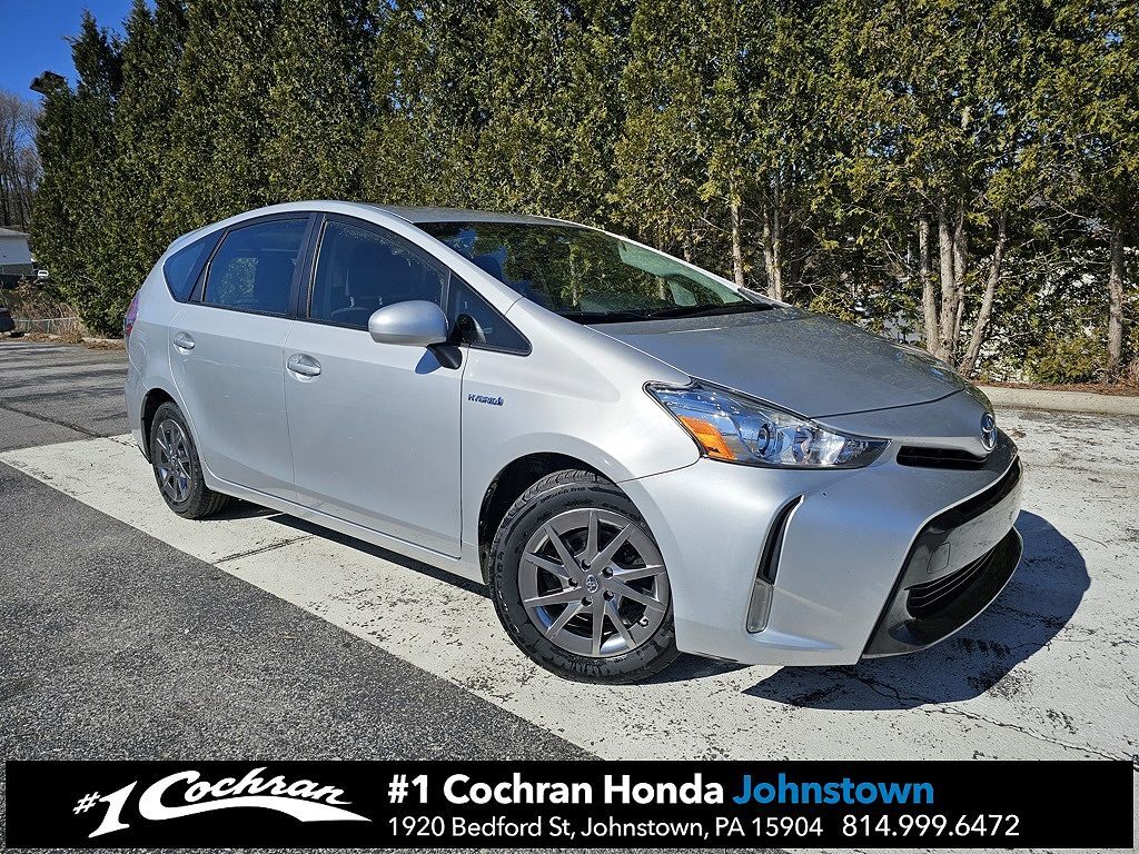 Toyota Prius V