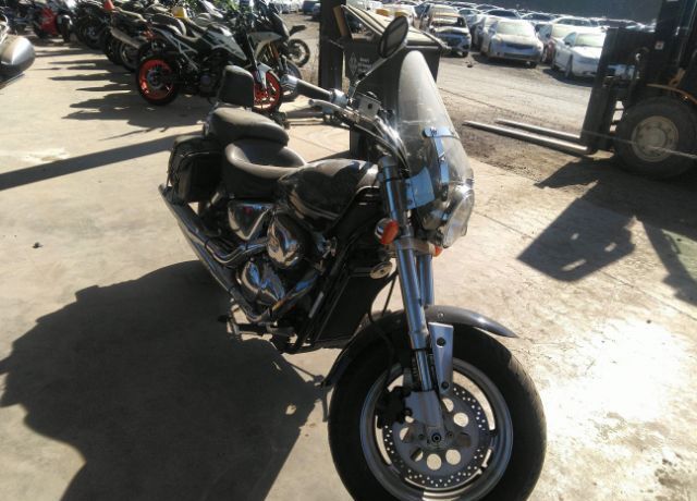 Suzuki VZ800K