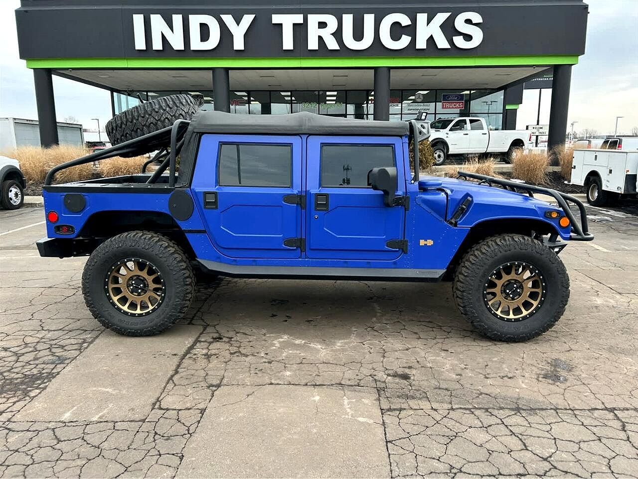 HUMMER H1