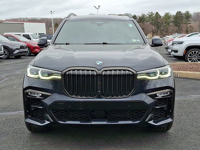 2021 BMW X7