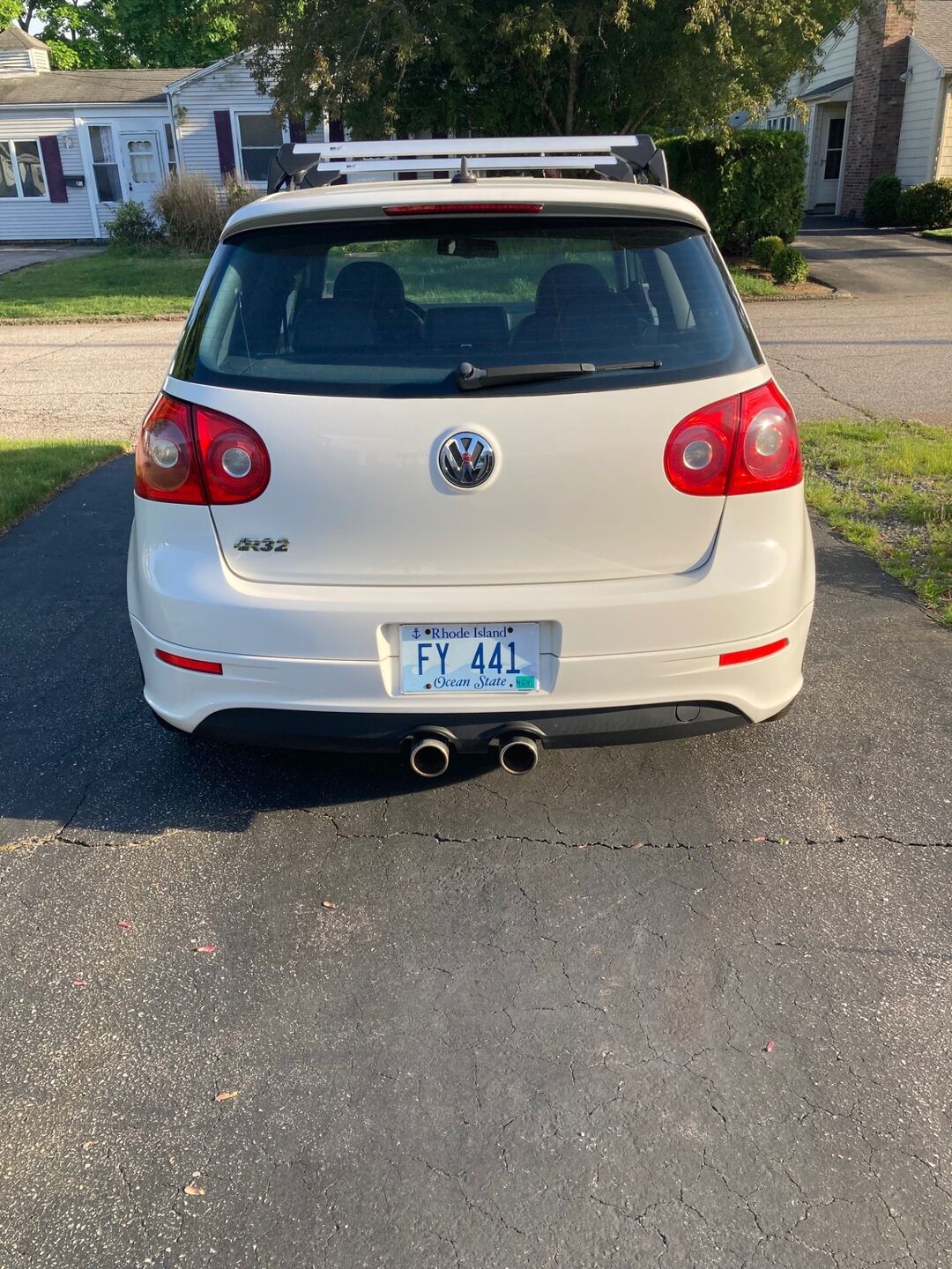 Volkswagen R32