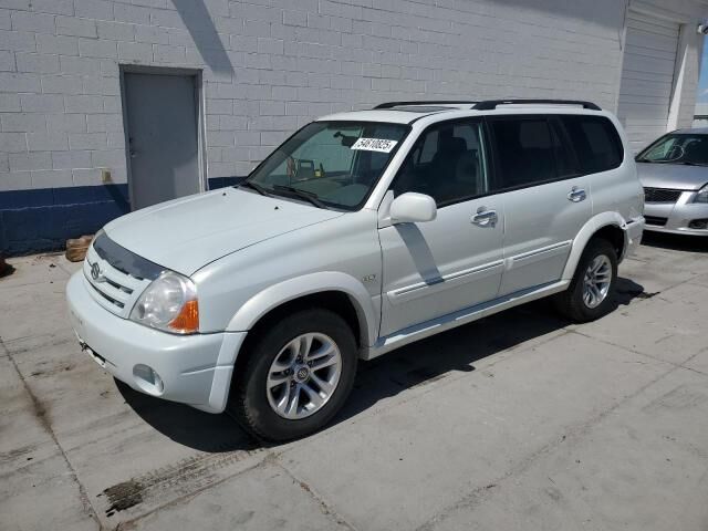 Suzuki XL7