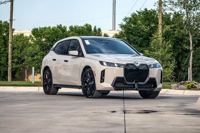 2026 BMW iX