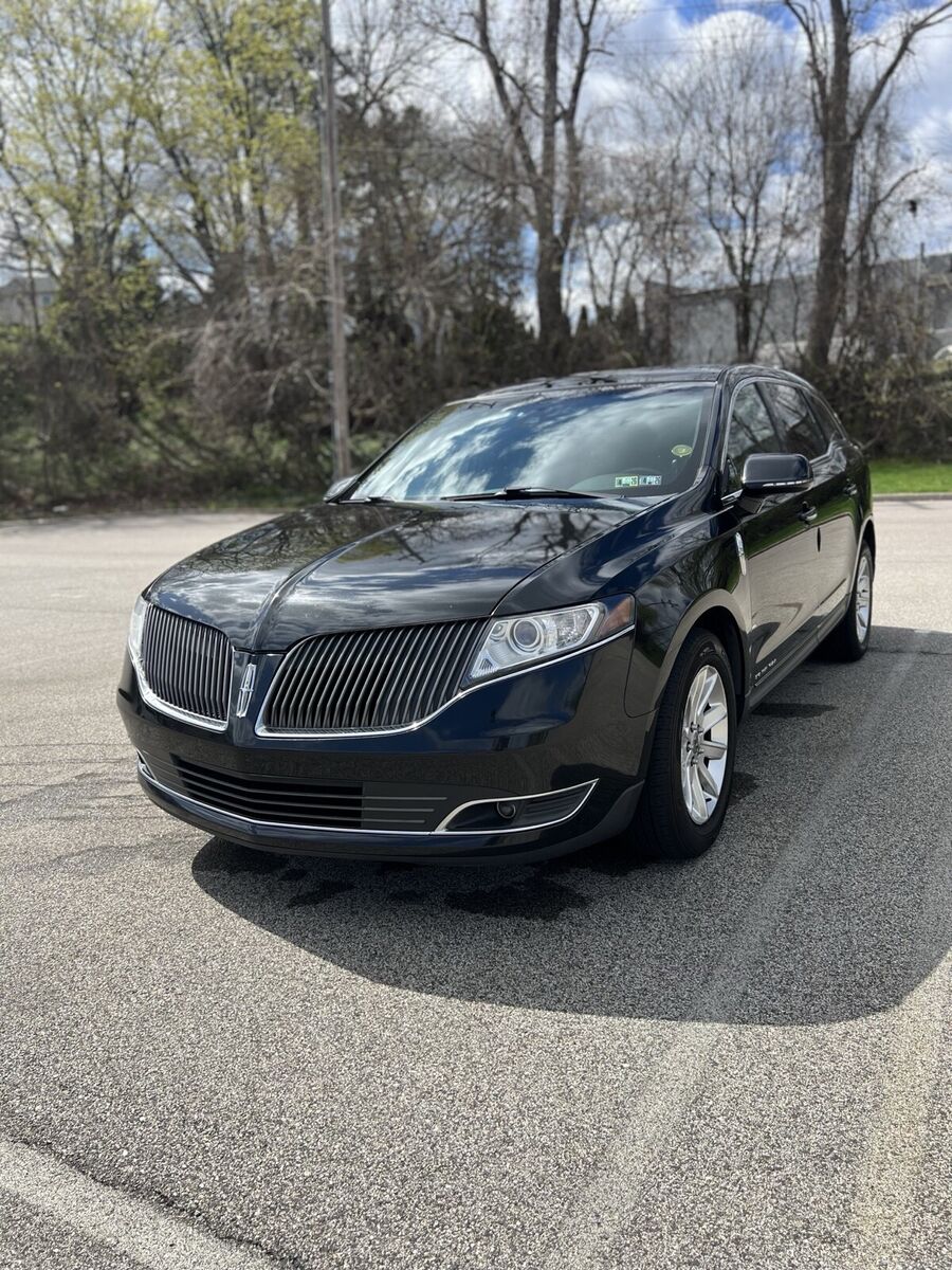 Lincoln MKT