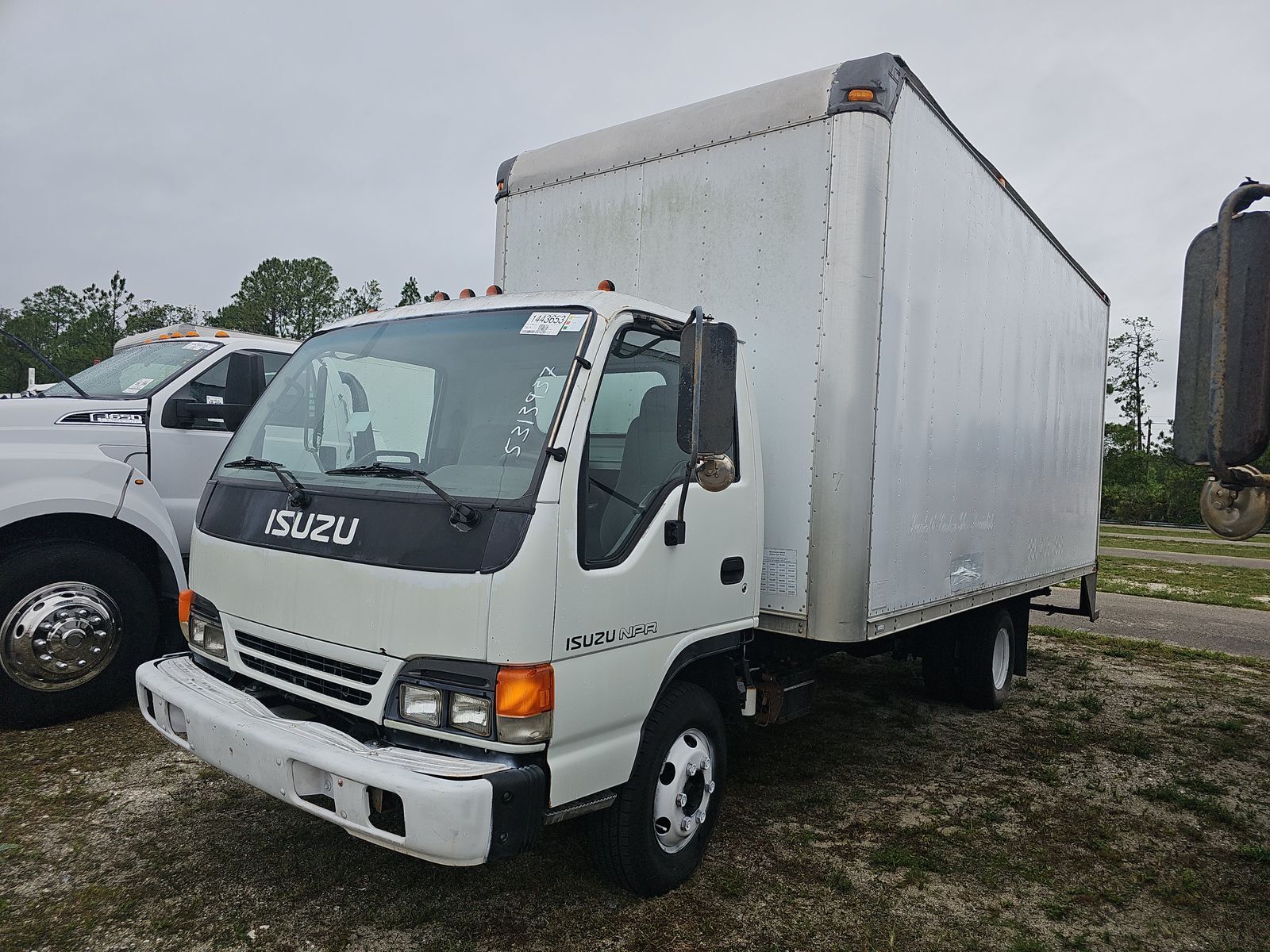 Isuzu NPR/NPR-HD