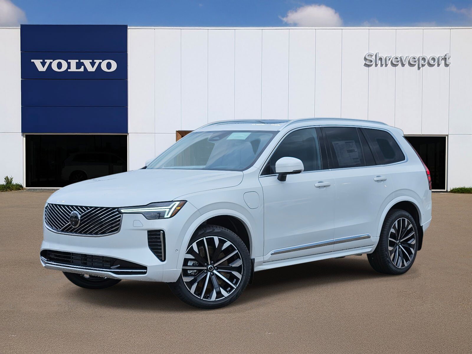 2025 VOLVO XC90