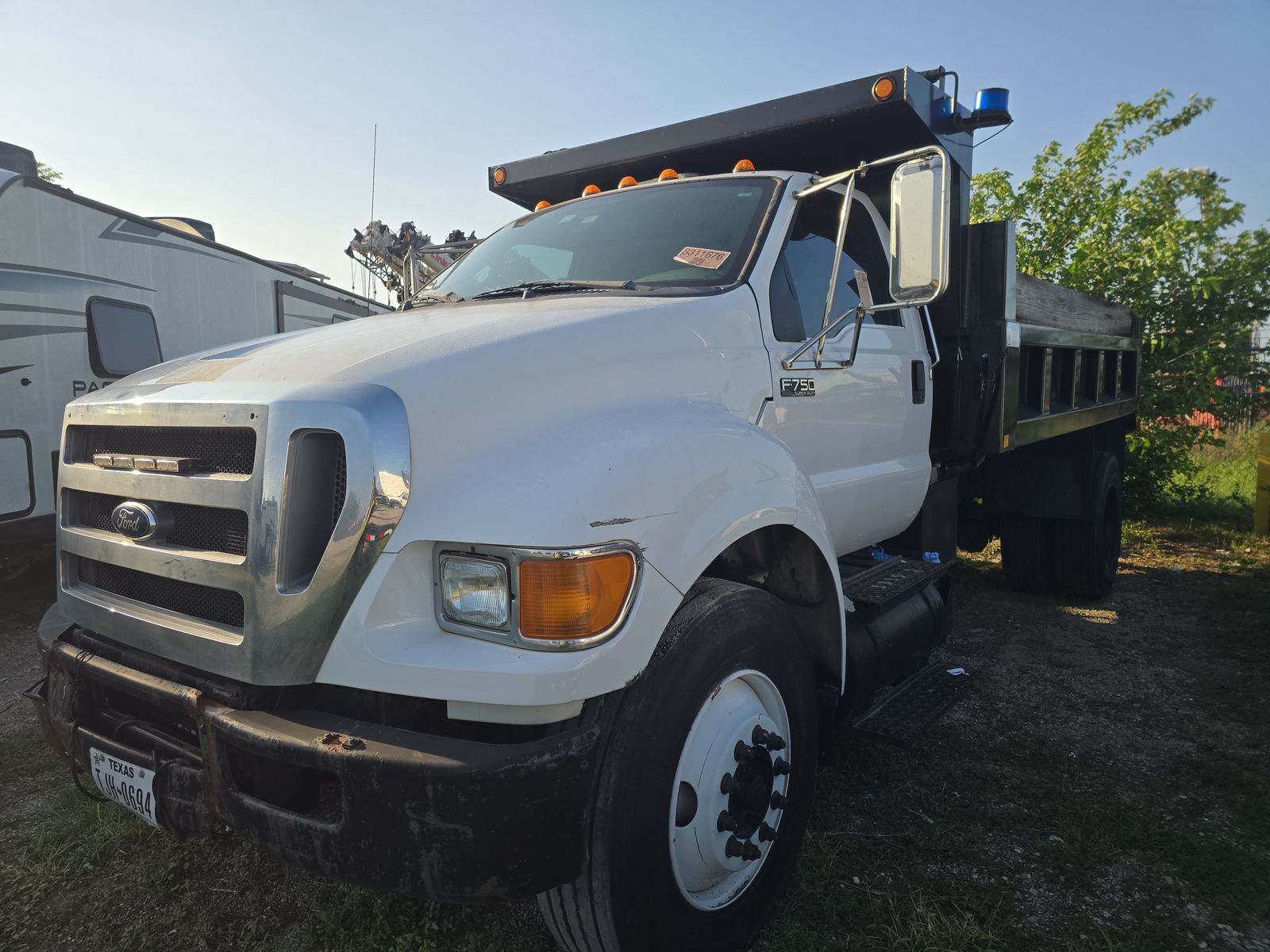 Ford F-750