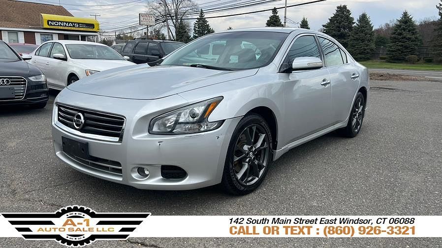 2012 NISSAN Maxima