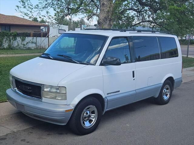 GMC Safari
