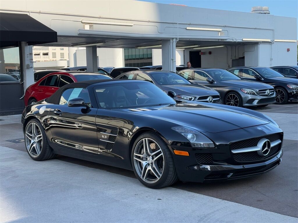 Mercedes-Benz SLS-Class