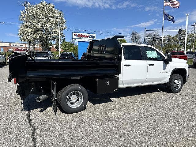 2024 CHEVROLET Silverado HD
