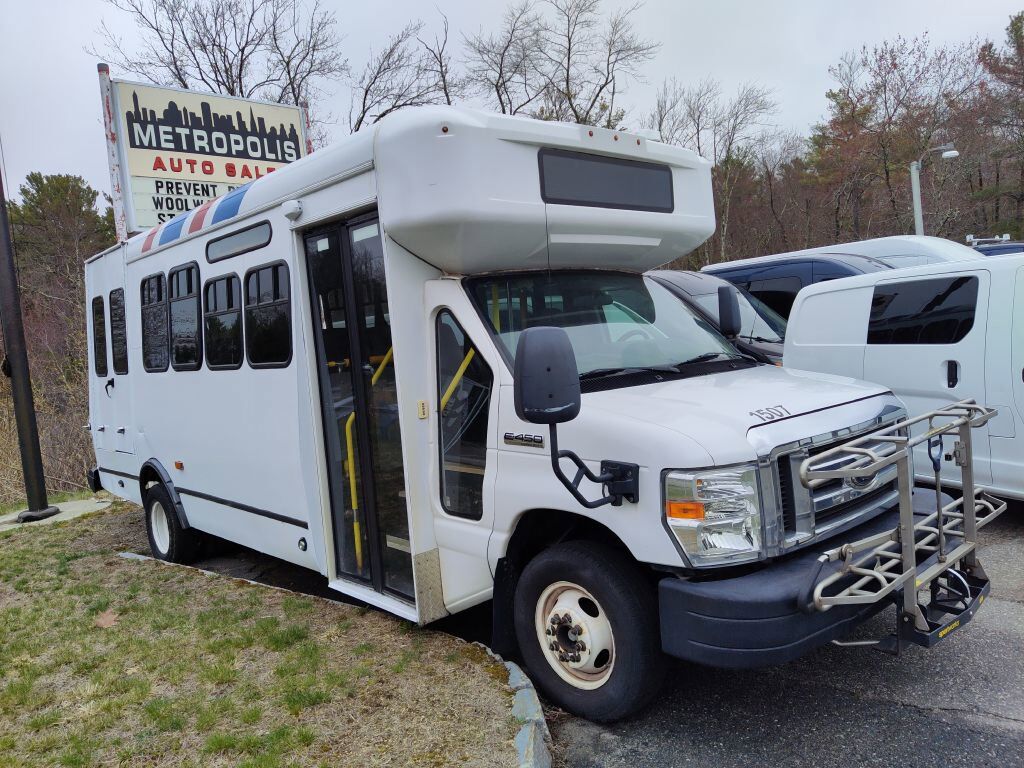 Ford E-450