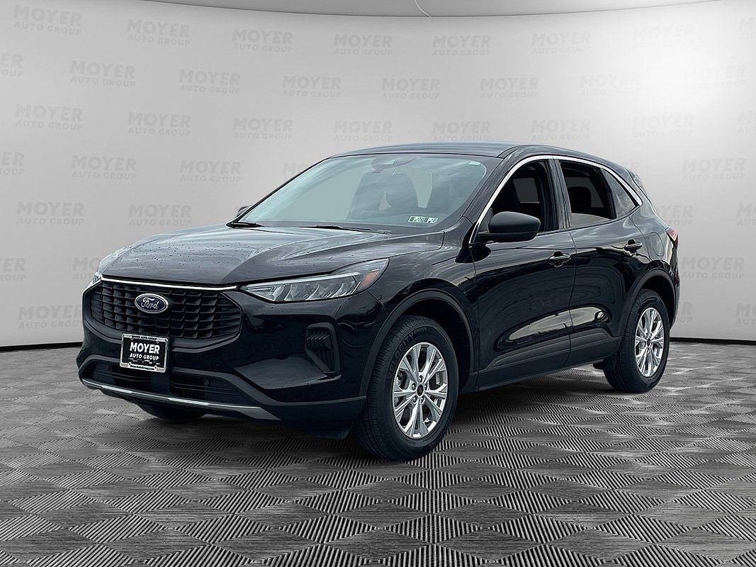 2024 FORD Escape