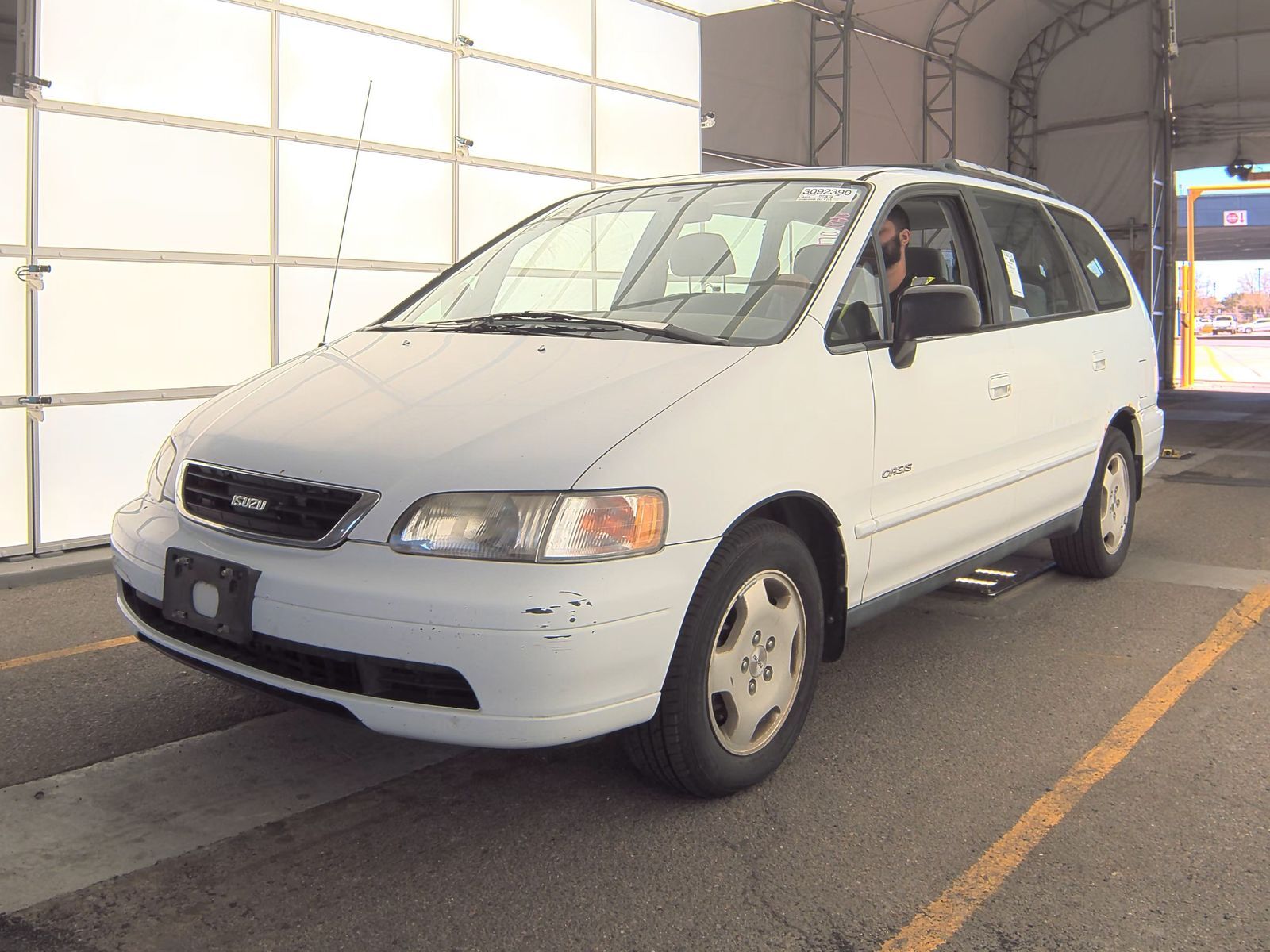 Isuzu Oasis