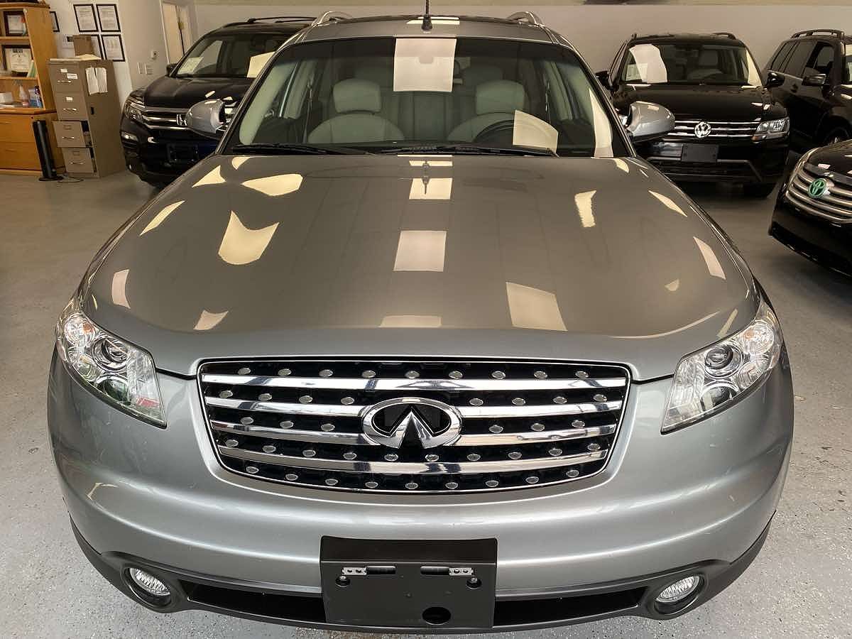 Infiniti FX35