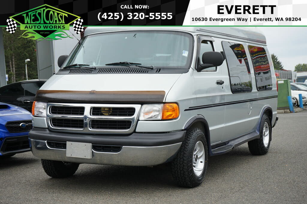 Dodge Ram Van