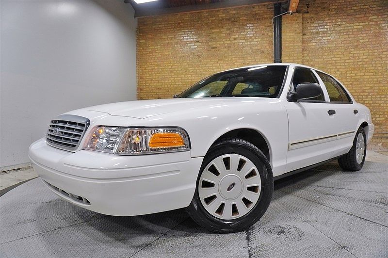Ford Crown Victoria