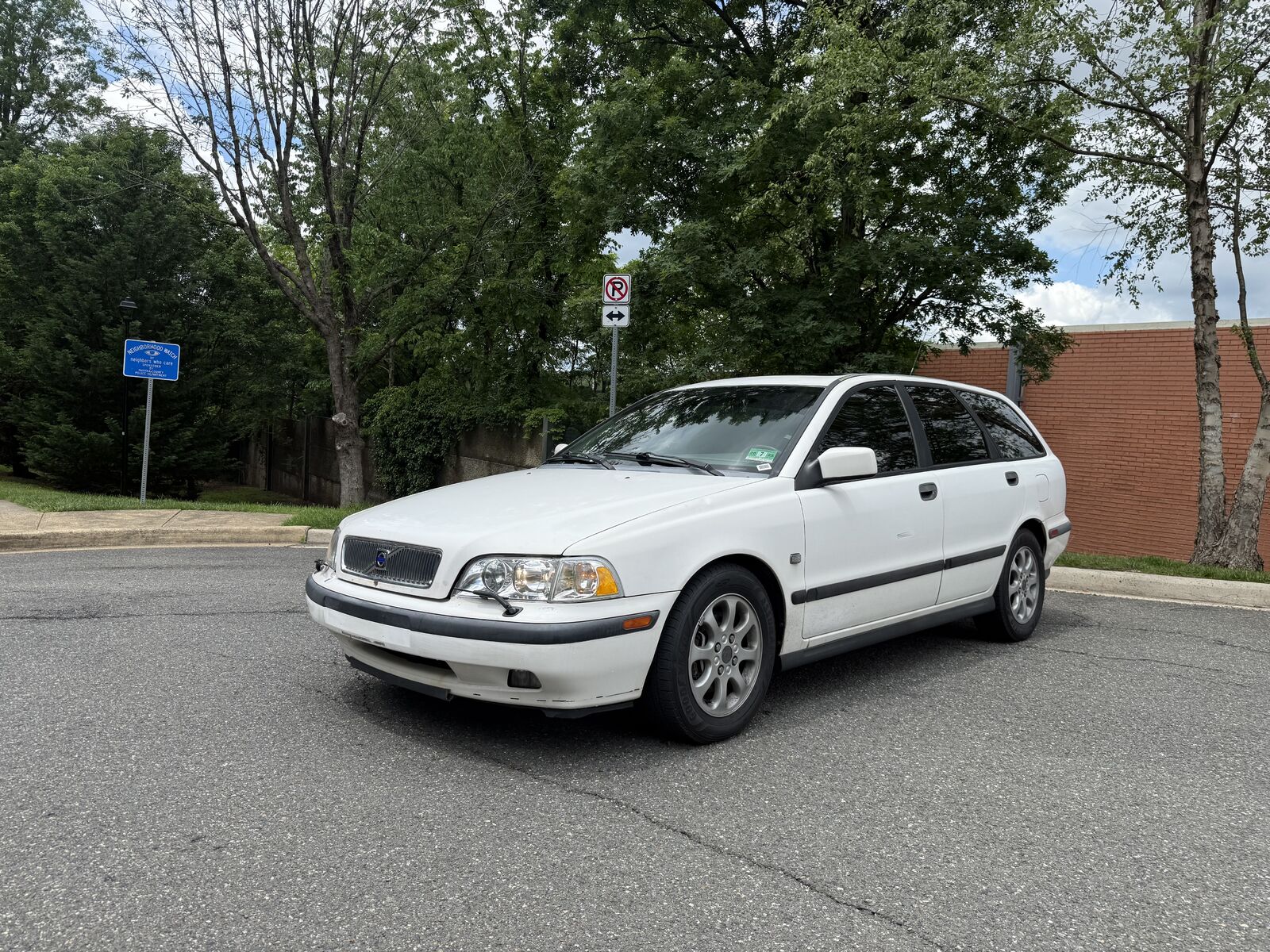 Volvo V40