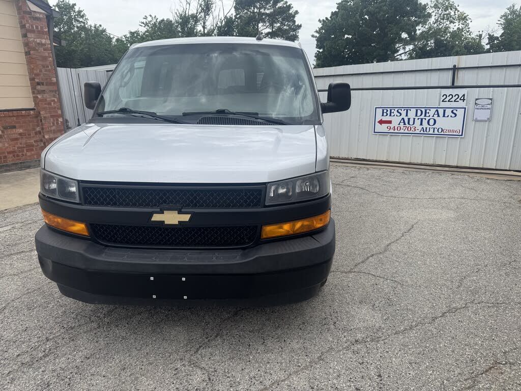 2019 CHEVROLET Express