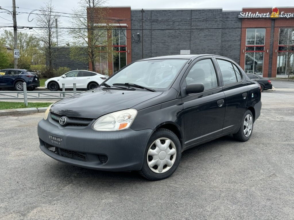 Toyota Echo