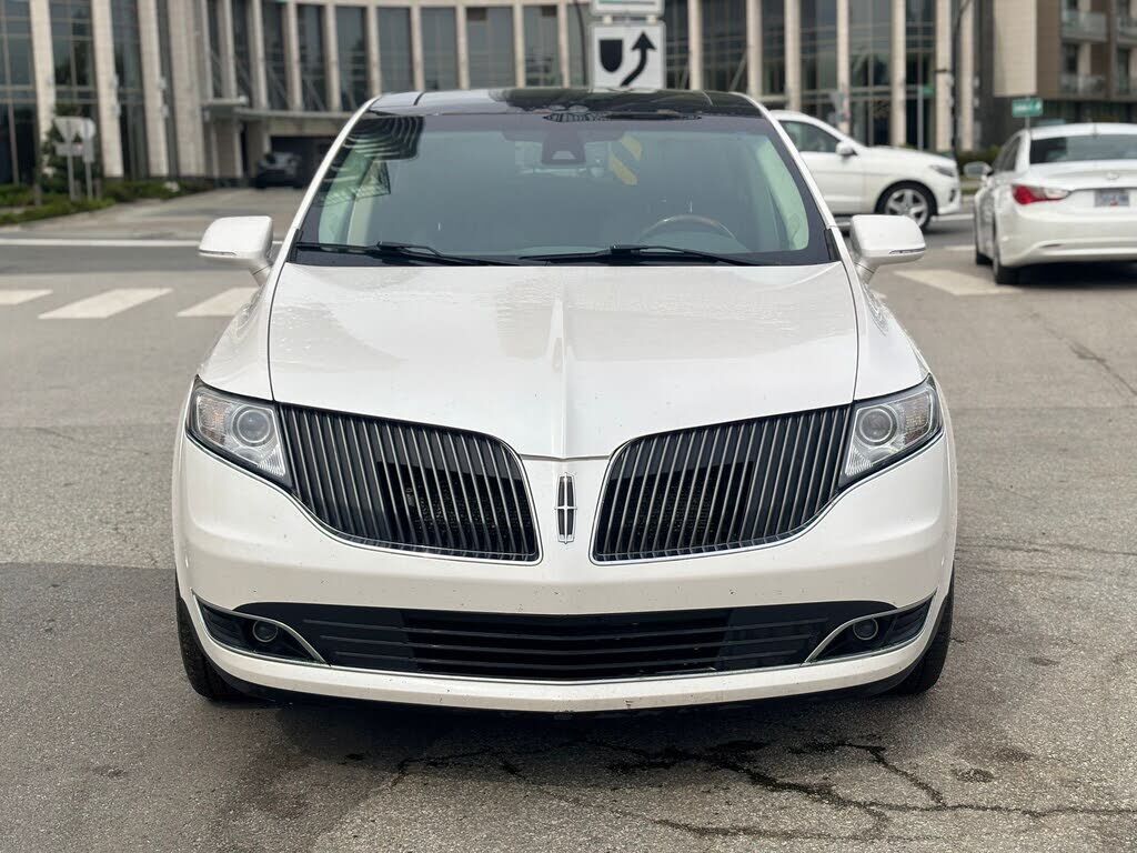 Lincoln MKT